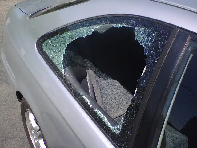 Car_window_burglary
