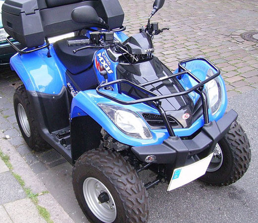 Las coberturas adecuadas del Seguro de Quad en ciudad