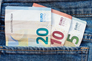 Contratar el Seguro de Vida con el banco es caro